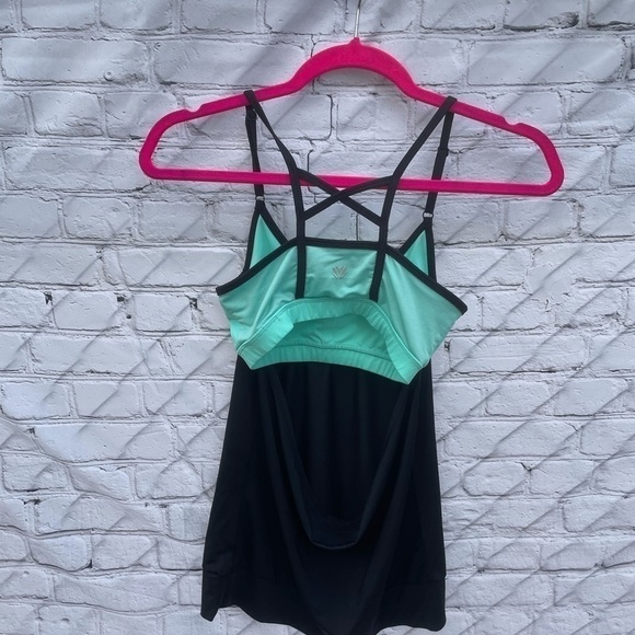 green & Black Sports Bra Open Back Top - Picture 9 of 14